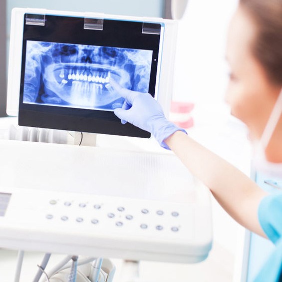 Endodontic Associates of Southern Indiana logo