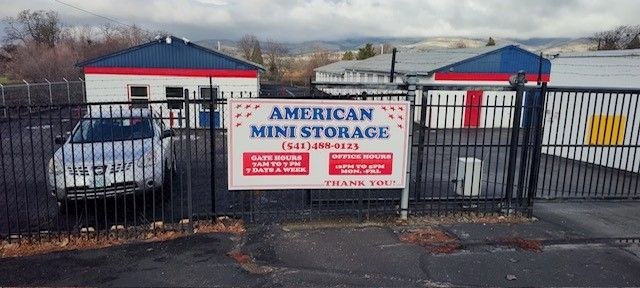 American Mini Storage logo