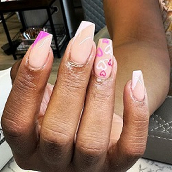 Tips & Toes Nail Spa logo